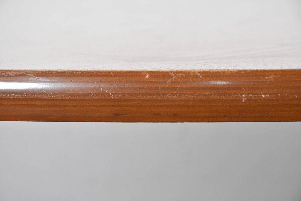 中古　希少な大振りサイズ!!　arflex(アルフレックス)　NEW STATION(ニューステーション)ラウンドテーブル　定価約25万円　(R-087522)