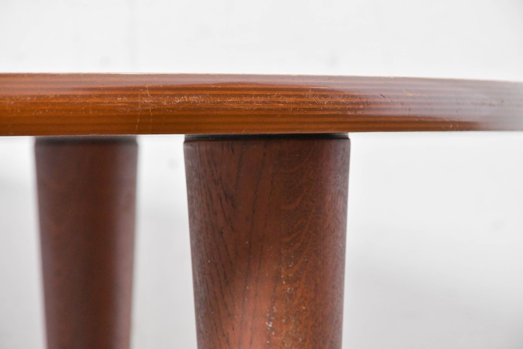 中古　希少な大振りサイズ!!　arflex(アルフレックス)　NEW STATION(ニューステーション)ラウンドテーブル　定価約25万円　(R-087522)