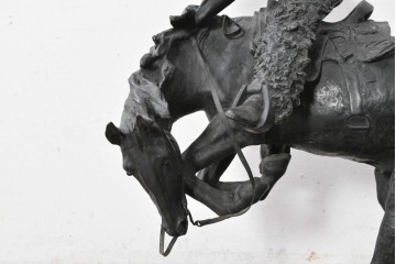 アメリカ　Frederic Remington(フレデリック・レミントン)　「The Rattlesnake(ガラガラヘビ)」　躍動感あふれるカウボーイのブロンズ像　(R-087523)