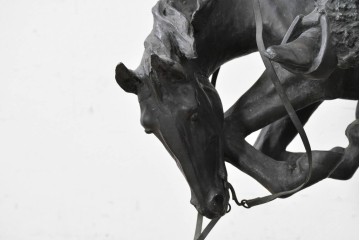 アメリカ　Frederic Remington(フレデリック・レミントン)　「The Rattlesnake(ガラガラヘビ)」　躍動感あふれるカウボーイのブロンズ像　(R-087523)