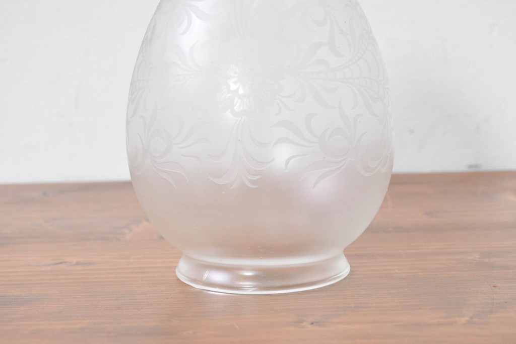 フランスヴィンテージ　希少デザイン!!　幅1700mmの大型!!　真鍮製　雫型ガラスシェード付き　重厚感のある上質なつくりの3灯照明　(R-087524)