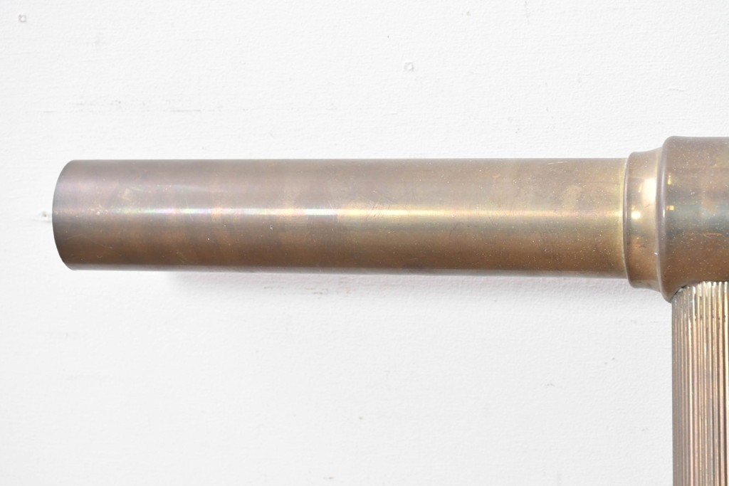 フランスヴィンテージ　希少デザイン!!　幅1700mmの大型!!　真鍮製　重厚感のある上質なつくりの3灯照明　(R-087525)