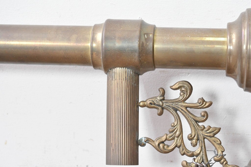 フランスヴィンテージ　希少デザイン!!　幅1700mmの大型!!　真鍮製　重厚感のある上質なつくりの3灯照明　(R-087525)