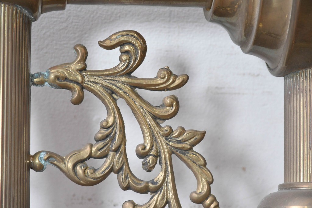 フランスヴィンテージ　希少デザイン!!　幅1700mmの大型!!　真鍮製　重厚感のある上質なつくりの3灯照明　(R-087525)