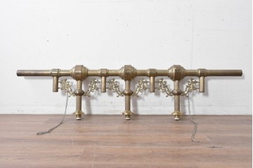 フランスヴィンテージ　希少デザイン!!　幅1700mmの大型!!　真鍮製　重厚感のある上質なつくりの3灯照明　(R-087525)