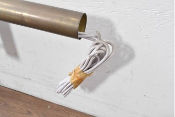 フランスヴィンテージ　希少デザイン!!　幅1700mmの大型!!　真鍮製　重厚感のある上質なつくりの3灯照明　(R-087525)