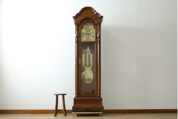 中古　アメリカ　Ridgeway(リッジウェイ)　優雅な佇まいのホールクロック　定価約150万円　(R-087526)