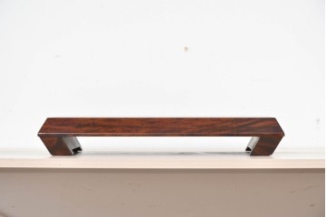 北海道民芸家具　希少な廃番品　シックな色合いが魅力の花台　(R-087534)