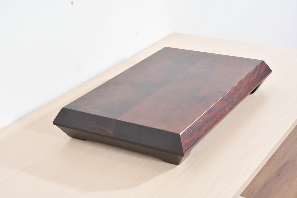 北海道民芸家具　希少な廃番品　シックな色合いが魅力の花台　(R-087534)