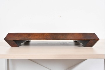 北海道民芸家具　希少な廃番品　シックな色合いが魅力の花台　(R-087534)