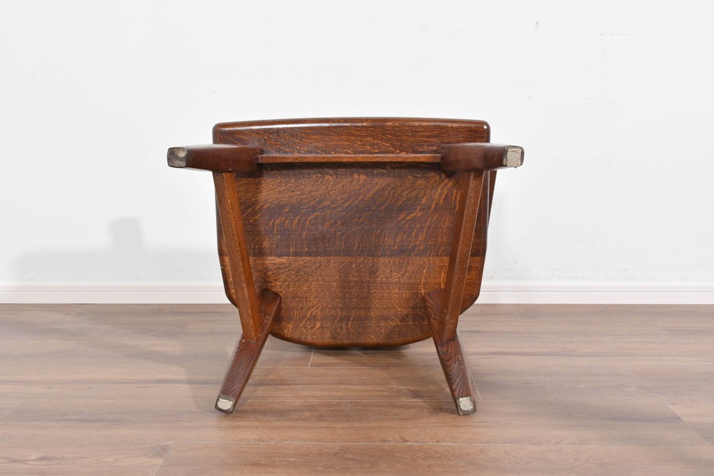 中古　美品　特注品　Oak Vllage(オークヴィレッジ)　ナラ材　漆塗り　木目が印象的なアームチェア　制作費約20万円以上　(R-087537)