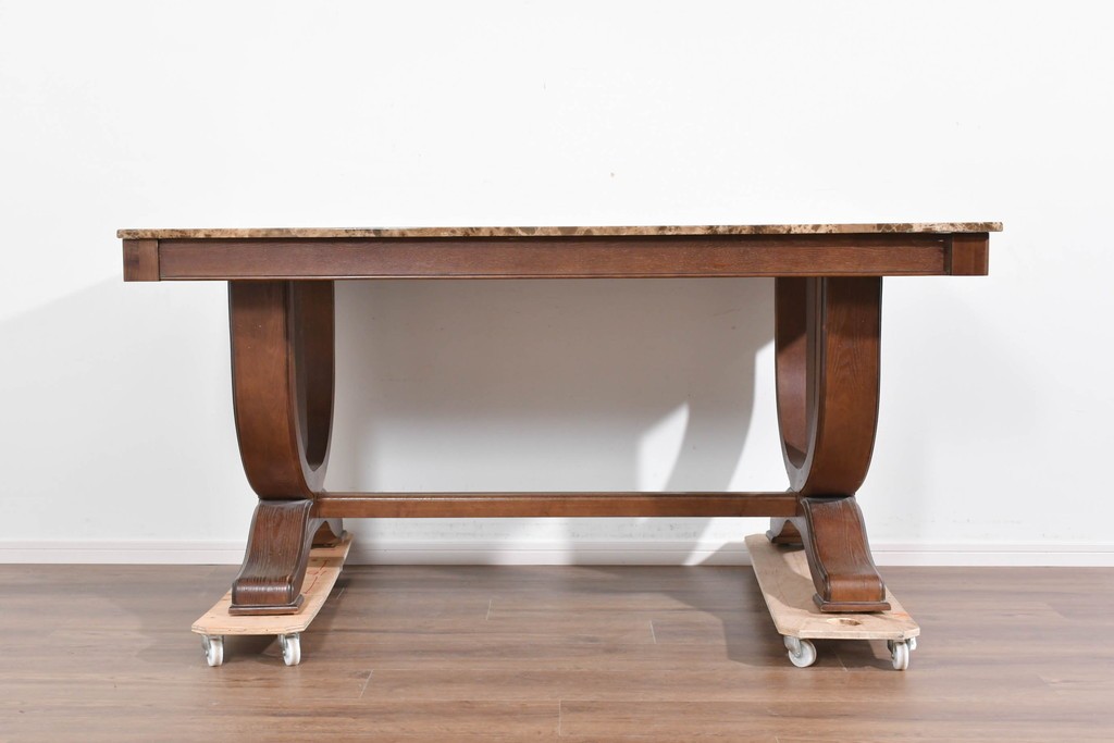 中古　ヨーロッパ　高級輸入家具　オーク材　大理石天板のダイニングテーブル　定価約50万円　(R-087538)