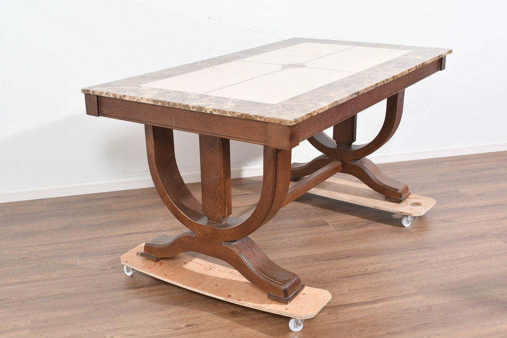 中古　ヨーロッパ　高級輸入家具　オーク材　大理石天板のダイニングテーブル　定価約50万円　(R-087538)