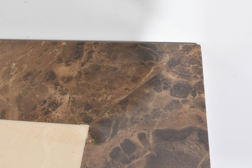 中古　ヨーロッパ　高級輸入家具　オーク材　大理石天板のダイニングテーブル　定価約50万円　(R-087538)