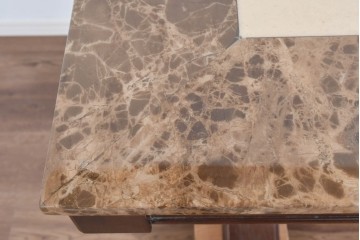 中古　ヨーロッパ　高級輸入家具　オーク材　大理石天板のダイニングテーブル　定価約50万円　(R-087538)