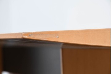 中古　arflex(アルフレックス)　TAVOLO NAVE(タボロ・ナーベ)　天板デザインが印象的なダイニングテーブル　現行定価約55万円　(R-087539)