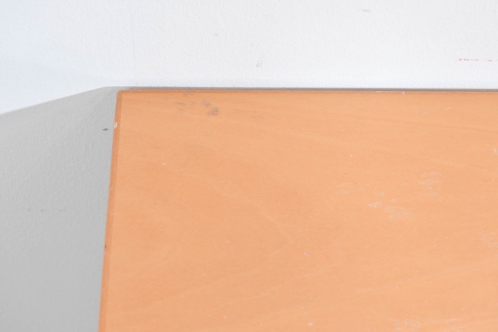 中古　arflex(アルフレックス)　TAVOLO NAVE(タボロ・ナーベ)　天板デザインが印象的なダイニングテーブル　現行定価約55万円　(R-087539)