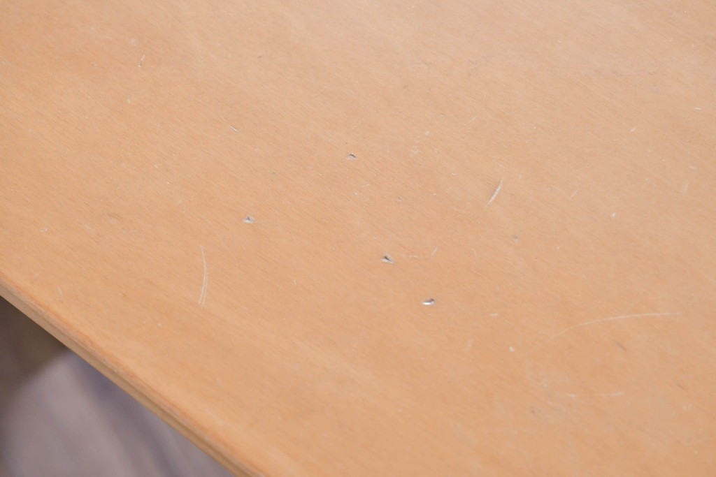 中古　arflex(アルフレックス)　TAVOLO NAVE(タボロ・ナーベ)　天板デザインが印象的なダイニングテーブル　現行定価約55万円　(R-087539)