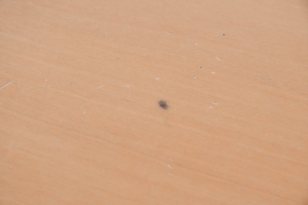 中古　arflex(アルフレックス)　TAVOLO NAVE(タボロ・ナーベ)　天板デザインが印象的なダイニングテーブル　現行定価約55万円　(R-087539)