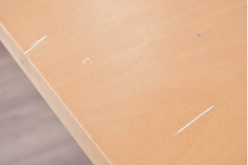 中古　arflex(アルフレックス)　TAVOLO NAVE(タボロ・ナーベ)　天板デザインが印象的なダイニングテーブル　現行定価約55万円　(R-087539)