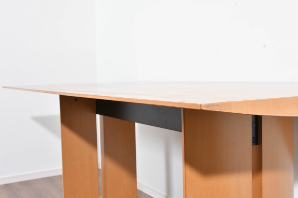 中古　arflex(アルフレックス)　TAVOLO NAVE(タボロ・ナーベ)　天板デザインが印象的なダイニングテーブル　現行定価約55万円　(R-087539)