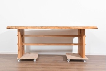 中古　国産職人手作り品　栃ノ木(トチノキ)　一枚板の存在感あふれるダイニングテーブル　製作費約45万円　(R-087540)