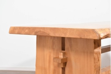 中古　国産職人手作り品　栃ノ木(トチノキ)　一枚板の存在感あふれるダイニングテーブル　製作費約45万円　(R-087540)