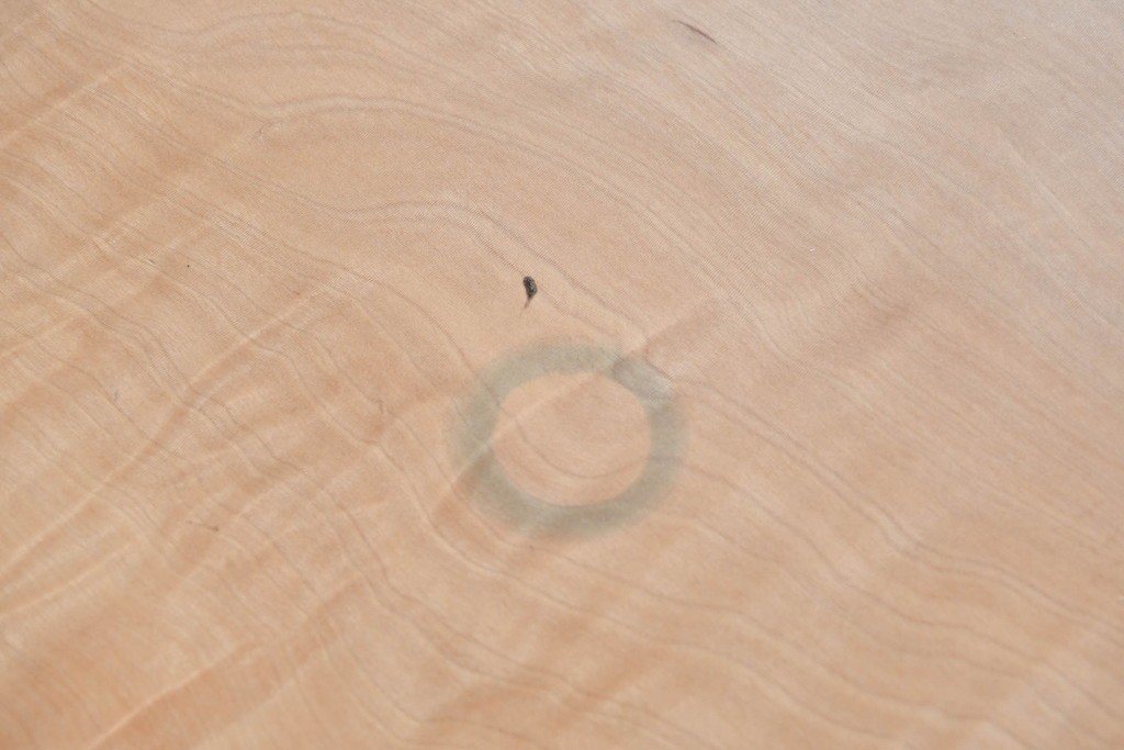 中古　国産職人手作り品　栃ノ木(トチノキ)　一枚板の存在感あふれるダイニングテーブル　製作費約45万円　(R-087540)