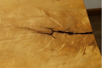 中古　国産職人手作り品　栃ノ木(トチノキ)　一枚板の存在感あふれるダイニングテーブル　製作費約45万円　(R-087540)