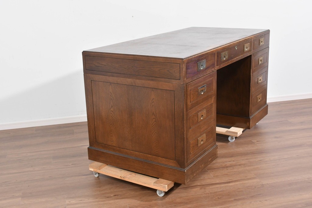 中古　希少な廃番品　カリモク家具(karimoku)　domani(ドマーニ)　Morganton(モーガントン)　風格ある両袖デスク　(R-087541)