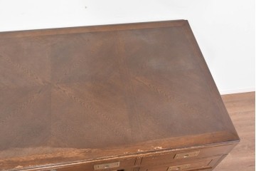 中古　希少な廃番品　カリモク家具(karimoku)　domani(ドマーニ)　Morganton(モーガントン)　風格ある両袖デスク　(R-087541)