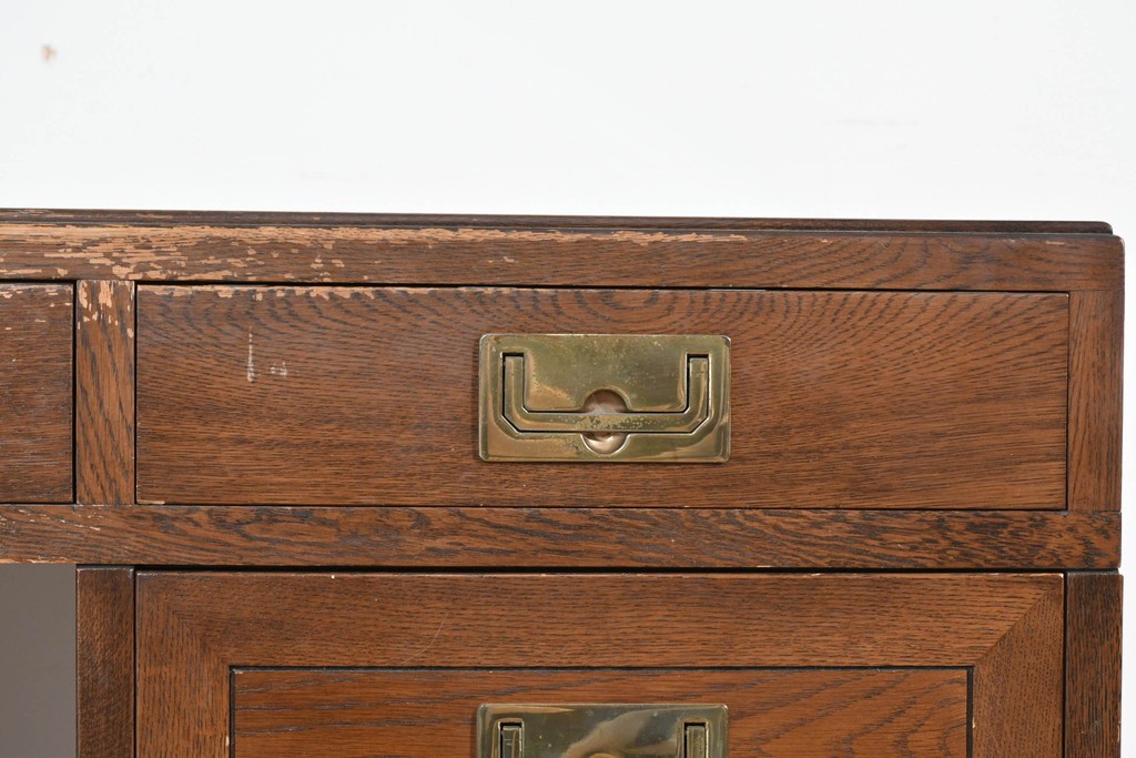 中古　希少な廃番品　カリモク家具(karimoku)　domani(ドマーニ)　Morganton(モーガントン)　風格ある両袖デスク　(R-087541)