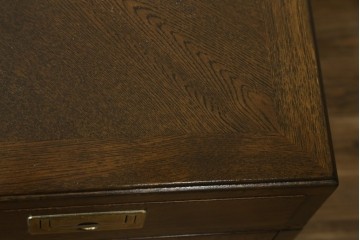中古　希少な廃番品　カリモク家具(karimoku)　domani(ドマーニ)　Morganton(モーガントン)　風格ある両袖デスク　(R-087541)