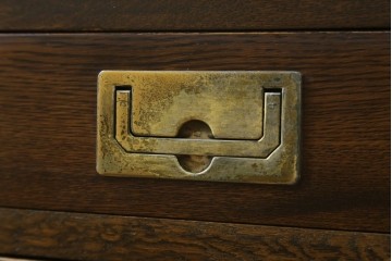中古　希少な廃番品　カリモク家具(karimoku)　domani(ドマーニ)　Morganton(モーガントン)　風格ある両袖デスク　(R-087541)