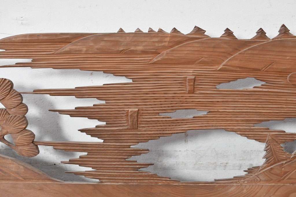 アンティーク建具　昭和初期　松と山水風景の彫刻が美しい欄間1枚　(R-087546)