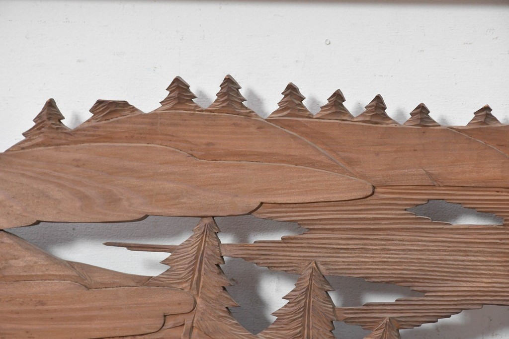 アンティーク建具　昭和初期　松と山水風景の彫刻が美しい欄間1枚　(R-087546)