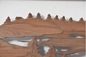 アンティーク建具　昭和初期　松と山水風景の彫刻が美しい欄間1枚　(R-087546)