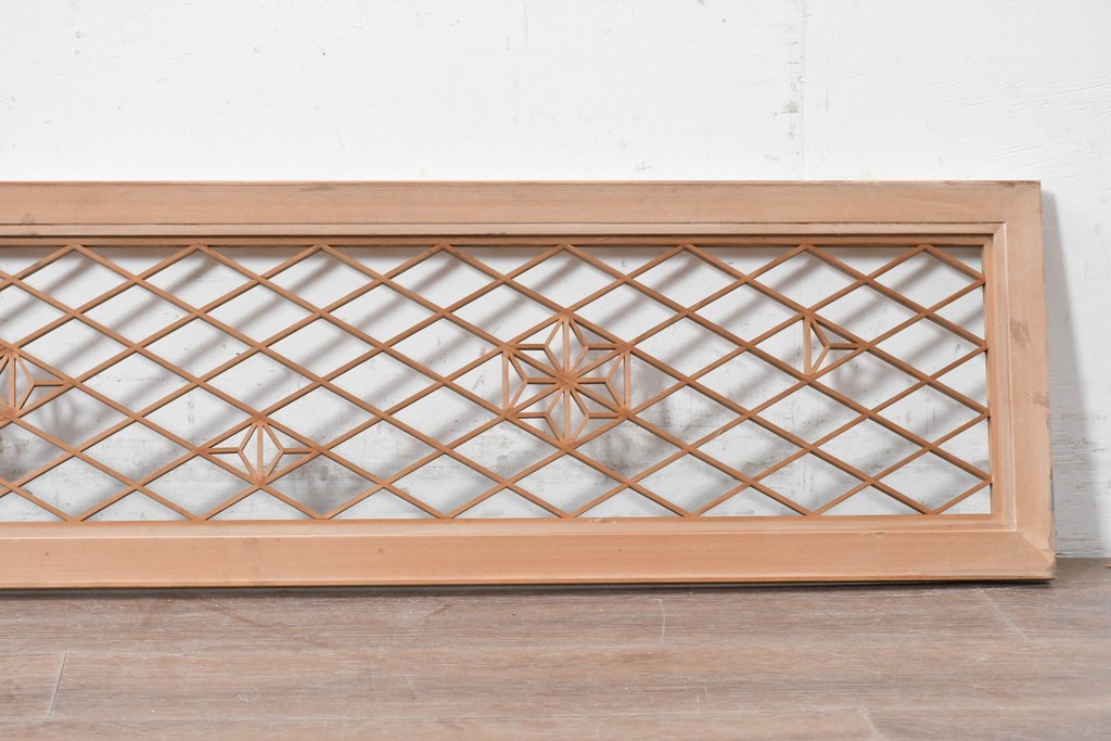 ヴィンテージ建具　昭和中期　麻の葉模様の組子が上品な欄間1枚　(R-087547)