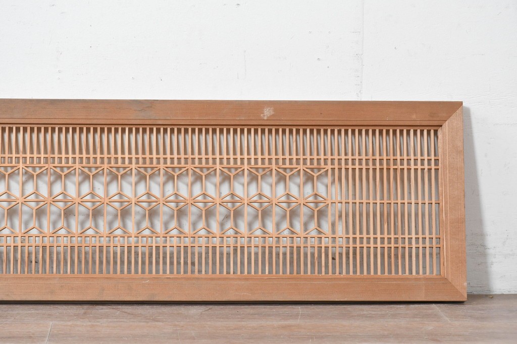 ヴィンテージ建具　昭和中期　細やかな組子細工が空間を彩る欄間1枚　(R-087548)