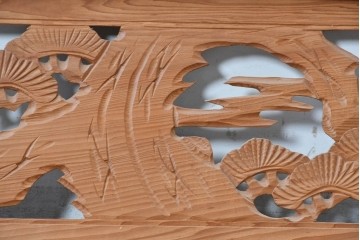 ヴィンテージ建具　昭和中期　松竹の彫刻が施された欄間1枚　(R-087549)