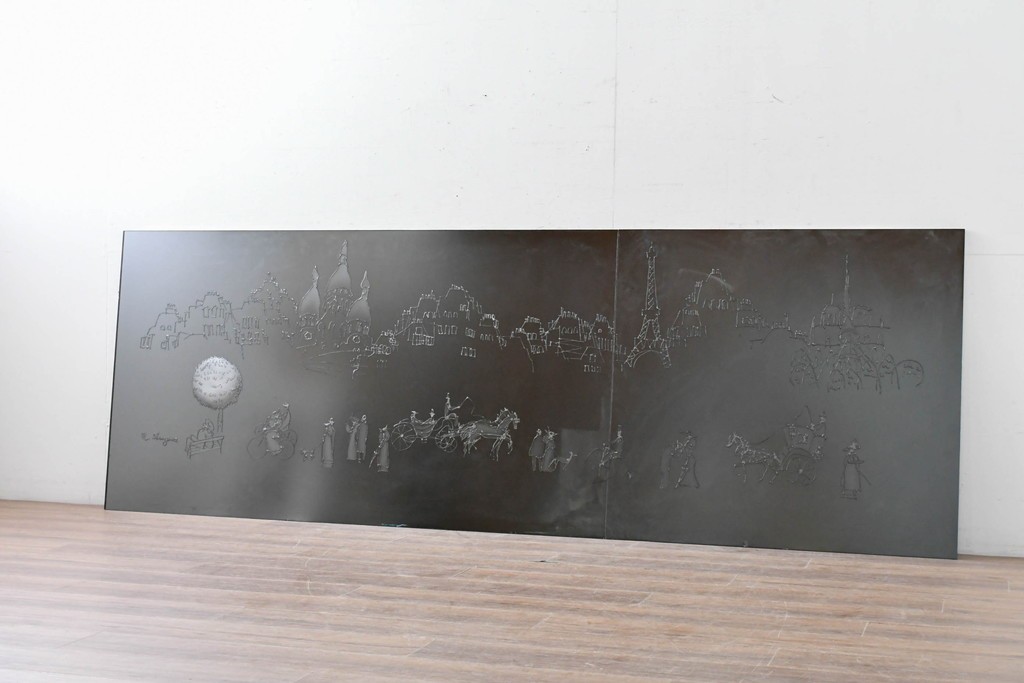 現代アート　在銘　R.Akiyama(秋山亮太)作　クラシカルなパリの街並みを描いた特大ガラスパネルアート　(R-087552)