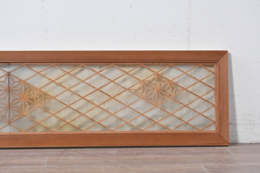 ヴィンテージ建具　昭和中期　両面ガラス　麻の葉模様の組子が美しい欄間1枚　(R-087553)