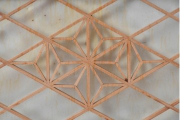 ヴィンテージ建具　昭和中期　両面ガラス　麻の葉模様の組子が美しい欄間1枚　(R-087553)