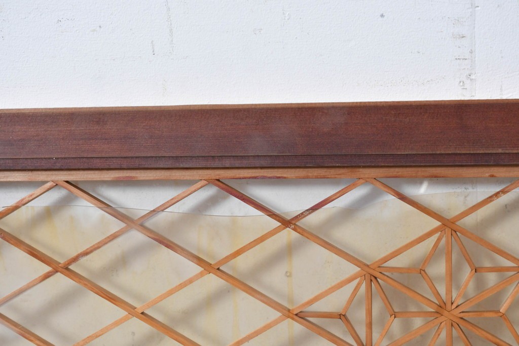 ヴィンテージ建具　昭和中期　両面ガラス　麻の葉模様の組子が美しい欄間1枚　(R-087553)