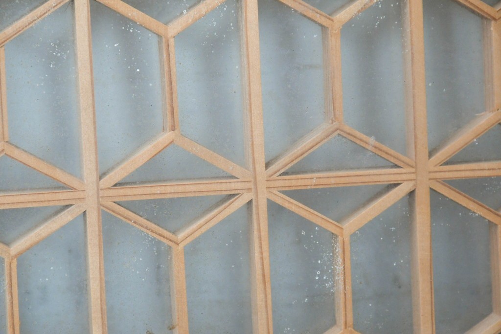 ヴィンテージ建具　昭和中期　両面ガラス　上品な組子細工が魅力の欄間1枚　(R-087554)