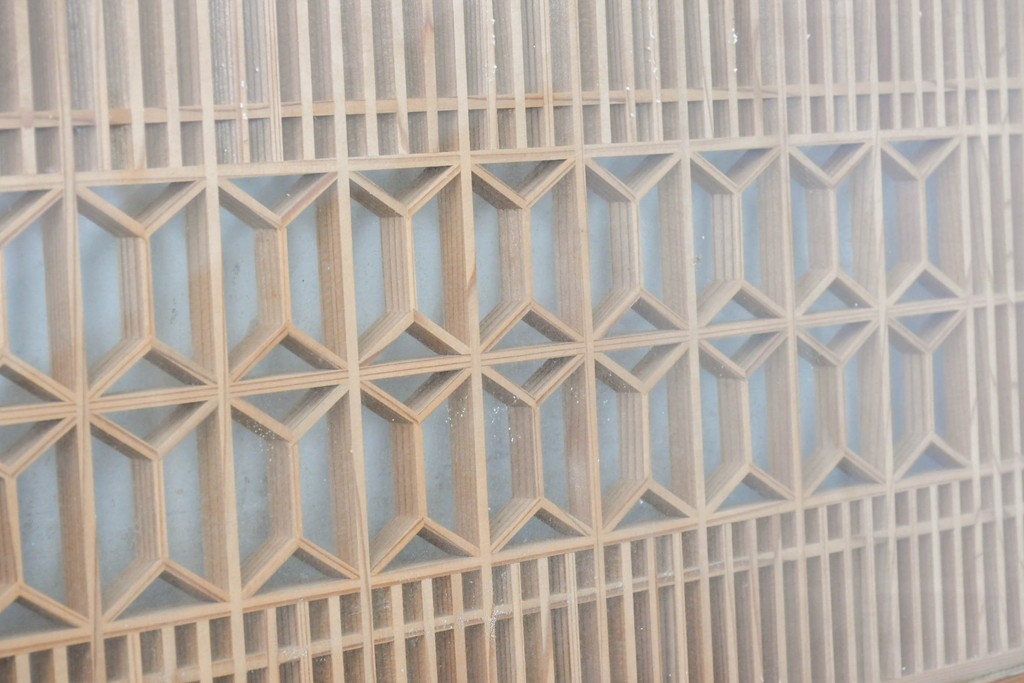 ヴィンテージ建具　昭和中期　両面ガラス　上品な組子細工が魅力の欄間1枚　(R-087554)