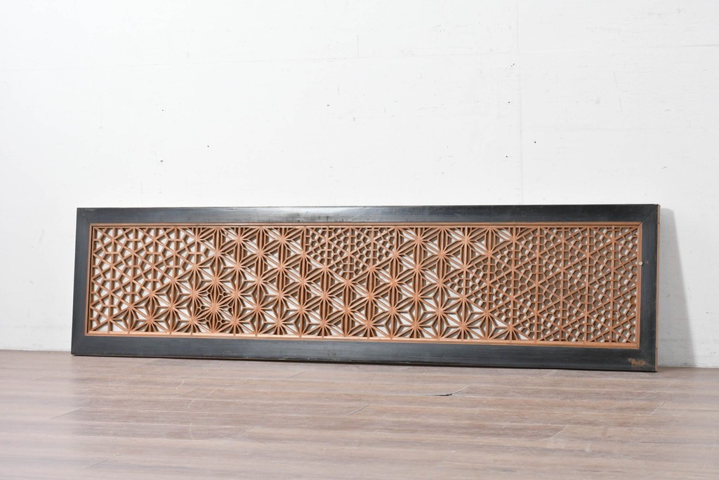 アンティーク建具　昭和初期　大小の組子細工が美しく連なる障子欄間1枚　(R-087555)