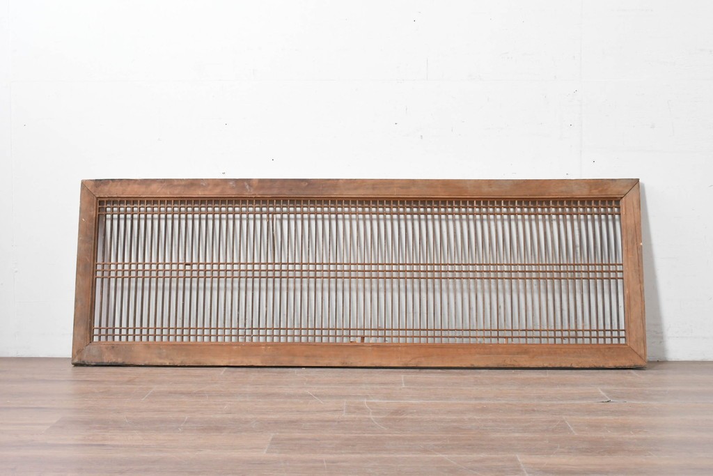 アンティーク建具　大正から昭和初期　繊細な縦桟が整然と並ぶ筬欄間1枚　(R-087556)