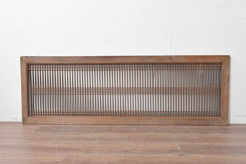 アンティーク建具　大正から昭和初期　繊細な縦桟が整然と並ぶ筬欄間1枚　(R-087556)