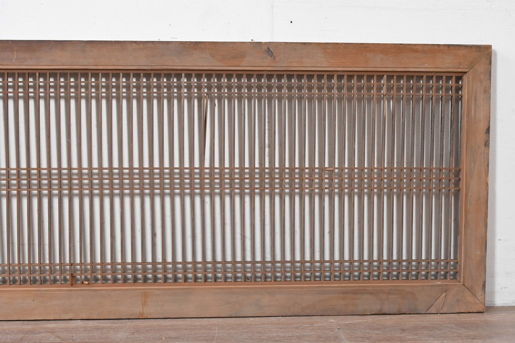アンティーク建具　大正から昭和初期　繊細な縦桟が整然と並ぶ筬欄間1枚　(R-087556)